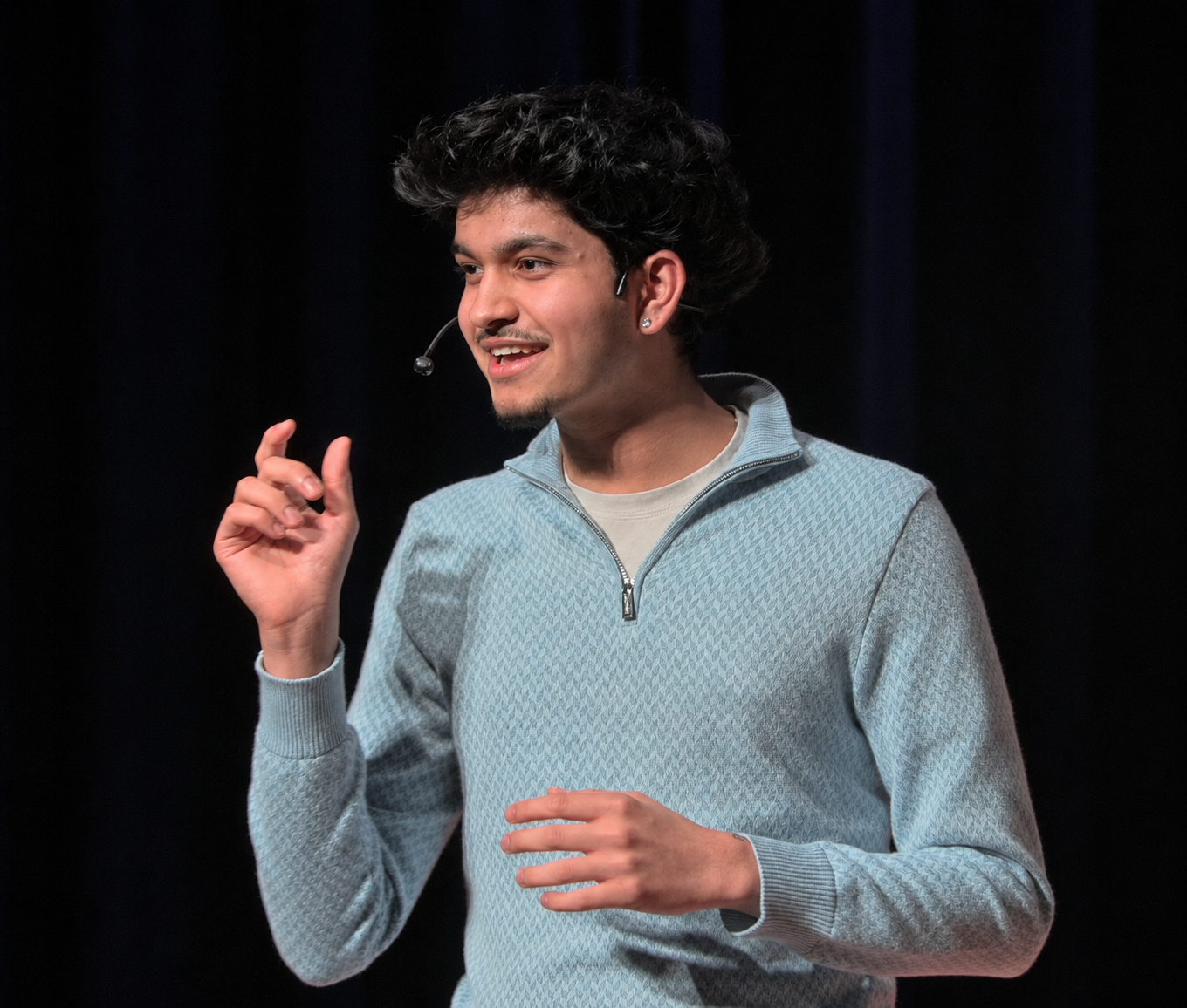 Sidi Mohal speaking at TEDx